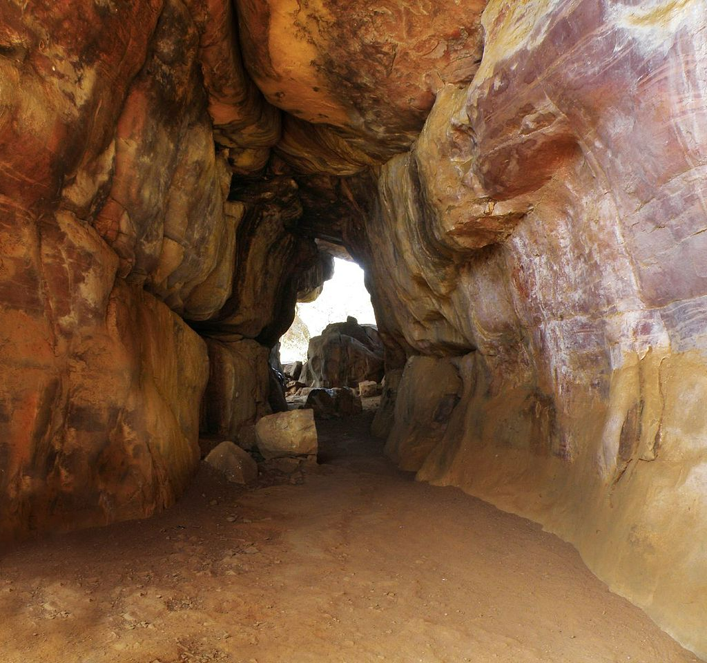 Bhimbetka caves, MP